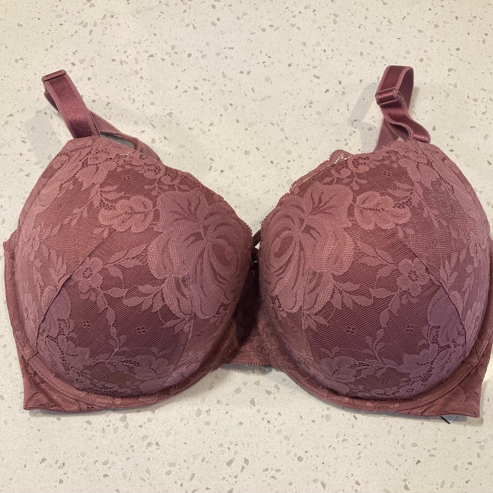 Torrid mauve lace bra 38H strappy cage bra